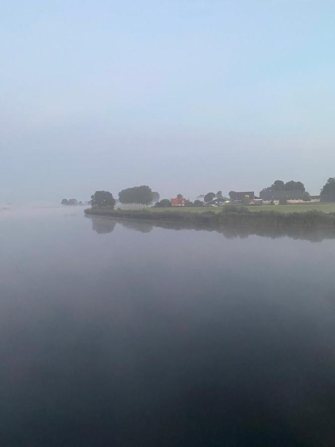 B&B Ganzendiep Aan Het Water Grafhorst Extérieur photo